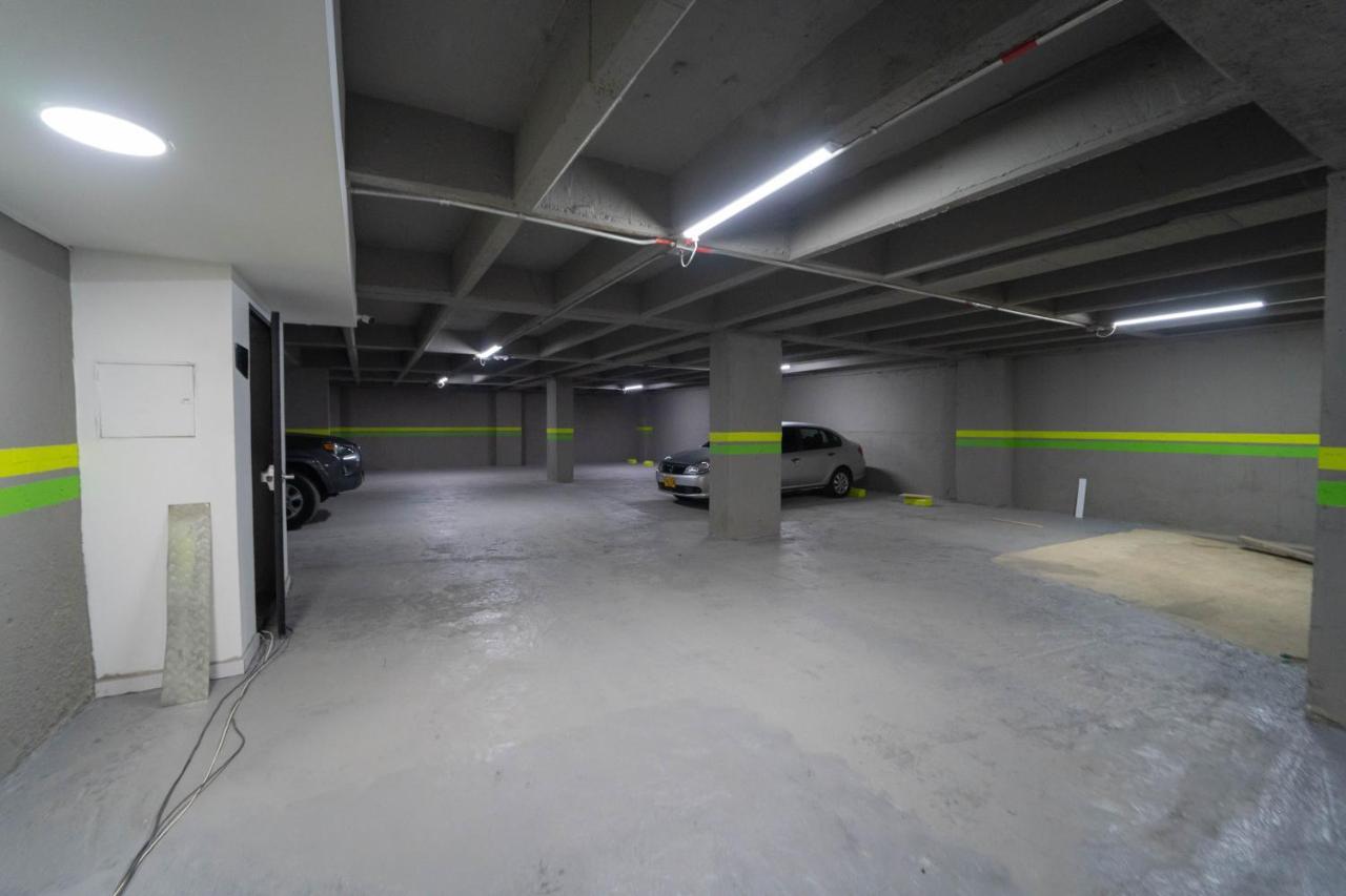 Edificio Helena Apartman Medellín Kültér fotó